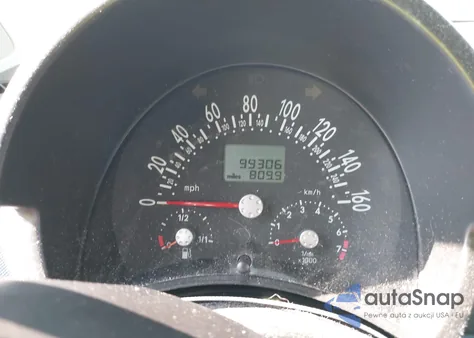 2003 Volkswagen New Beetle Gls 1.8T из США, поврежденный, VIN 3VWCD21C83M419962